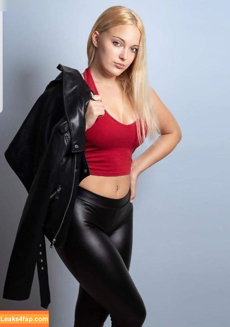 bienmichelle /  leaked photo photo #0042