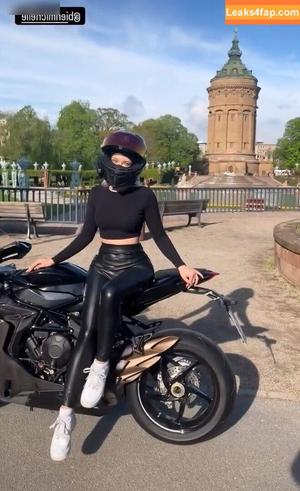 bienmichelle photo #0019