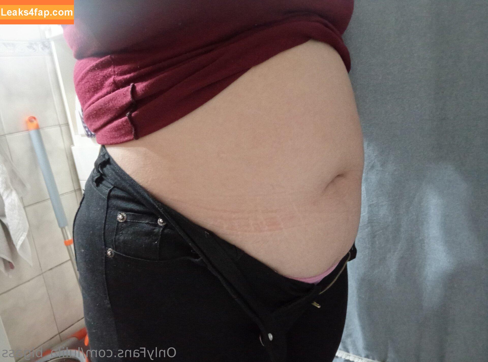 bigass_latina / bigasss84 leaked photo photo #0001