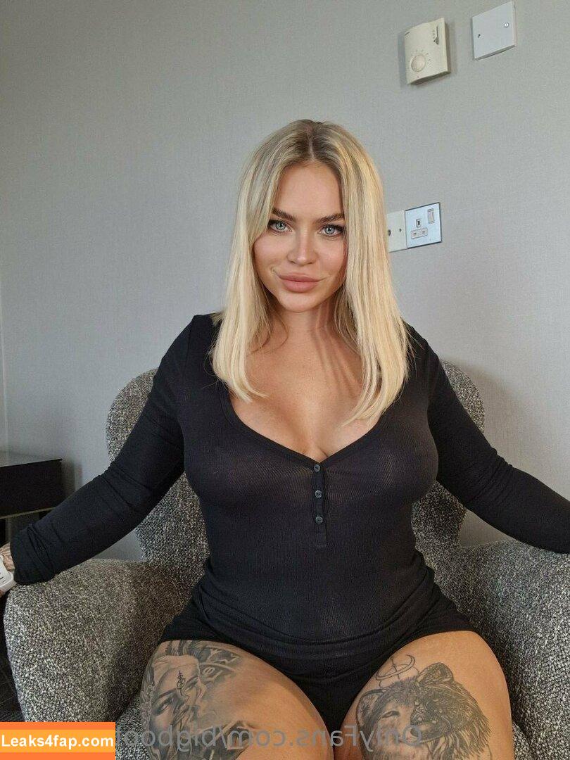 bigbootybritish / bigbootybritches leaked photo photo #0067