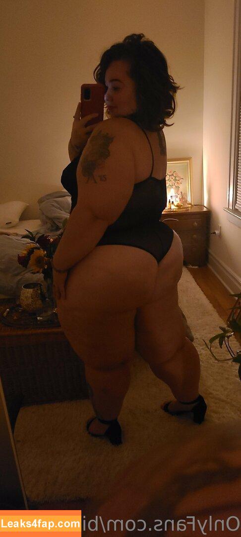 bigbootychampagne / biggchampagne_ leaked photo photo #0012