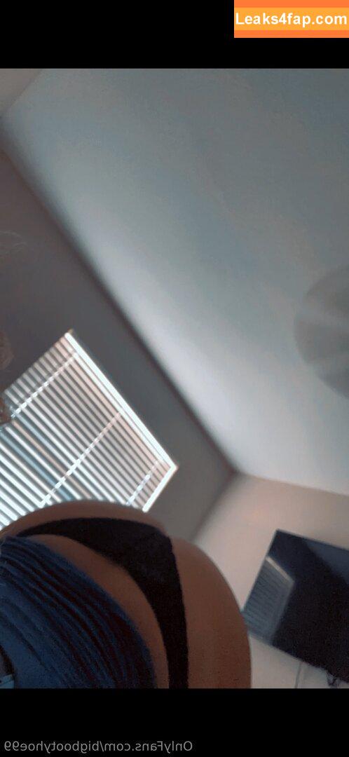 bigbootyhoe99 /  leaked photo photo #0005