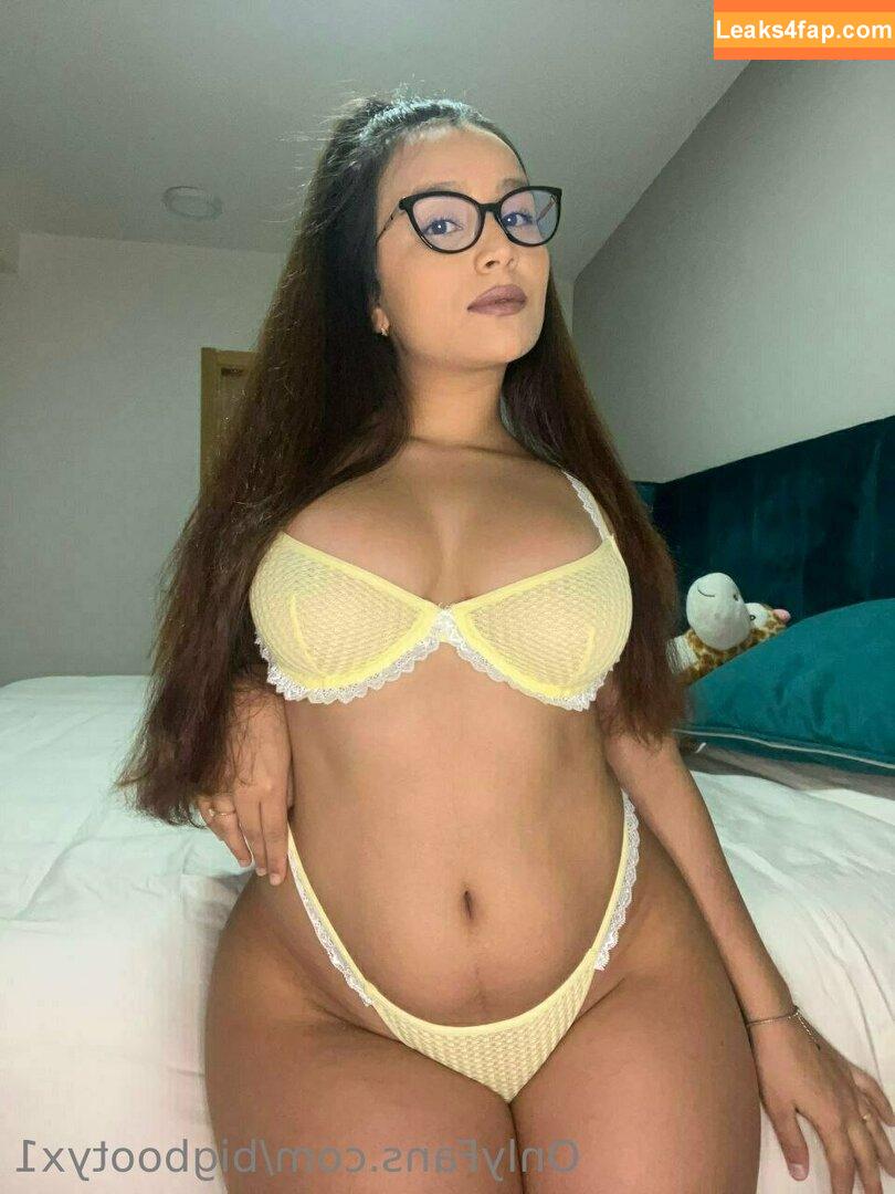 bigbootyx1 / bigbootysx1 leaked photo photo #0575