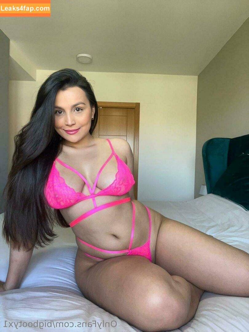 bigbootyx1 / bigbootysx1 leaked photo photo #0642