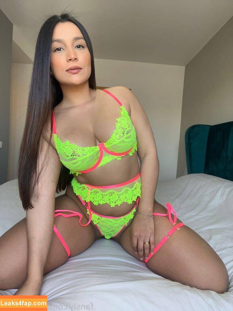 bigbootyx1 / bigbootysx1 leaked photo photo #0687