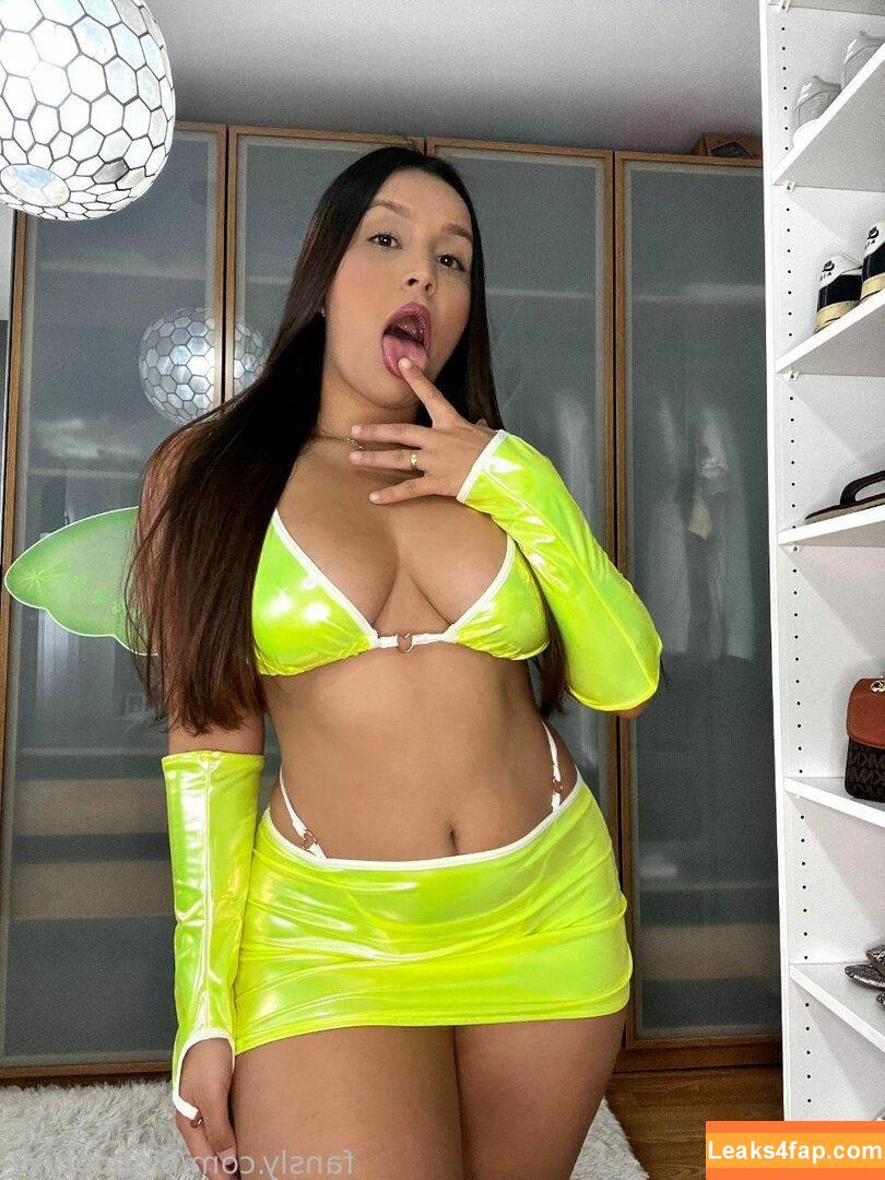 bigbootyx1 / bigbootysx1 leaked photo photo #0703