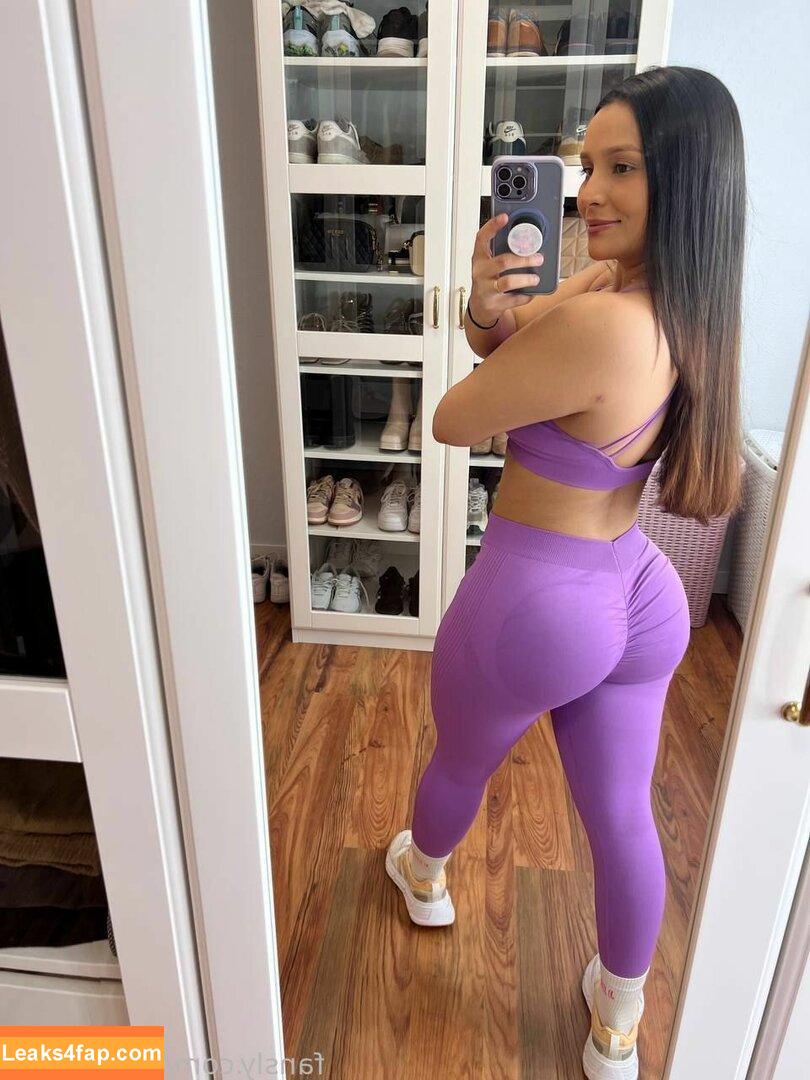 bigbootyx1 / bigbootysx1 leaked photo photo #0811