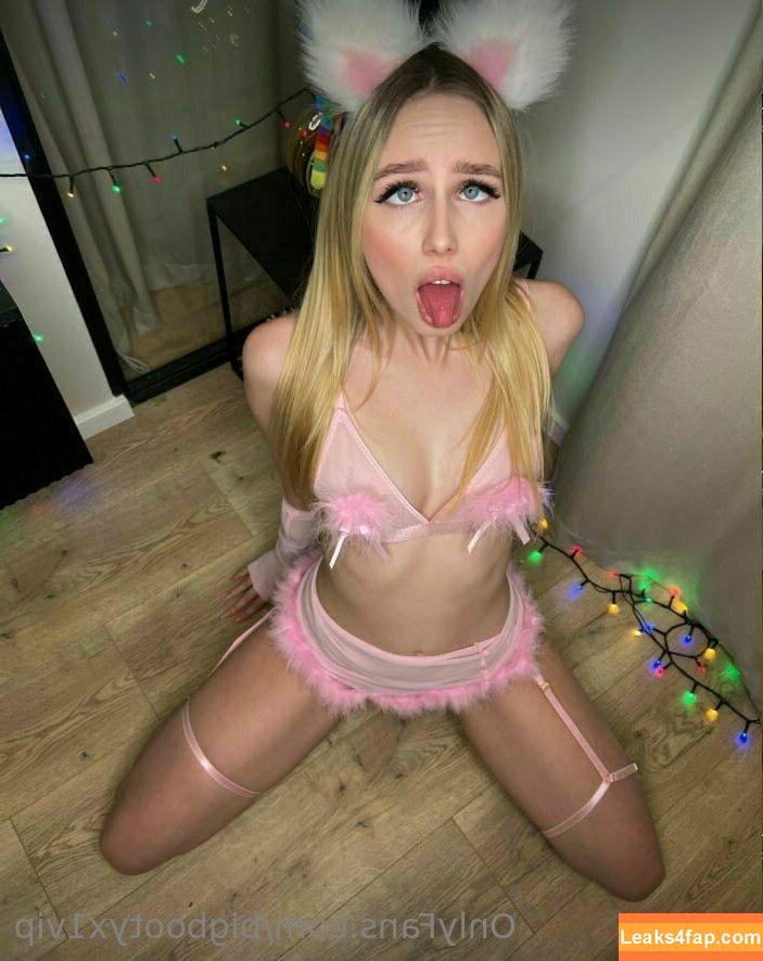 bigbootyx1vip / bigbootyred21 leaked photo photo #0056