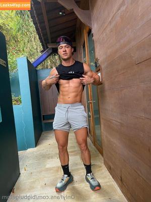 bigbulgetom photo #0003