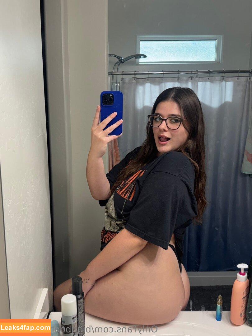 biggbootyyyjudieee / bigbootyyjuddii leaked photo photo #0003