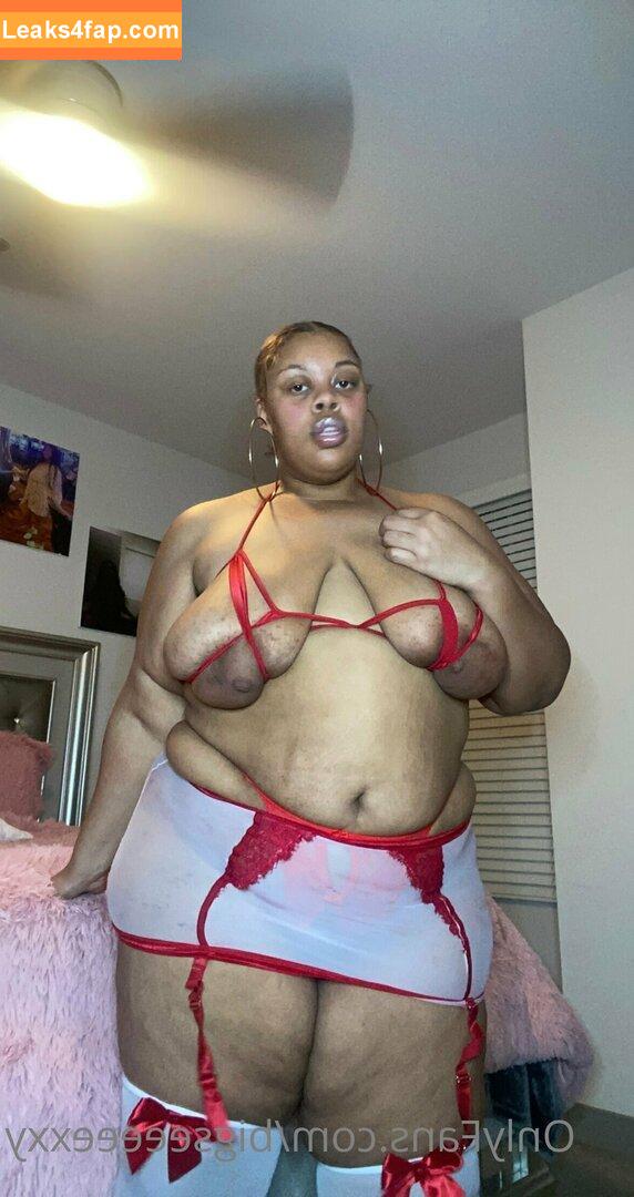 bigseeeeexxy / bigseeeeeexxy leaked photo photo #0051