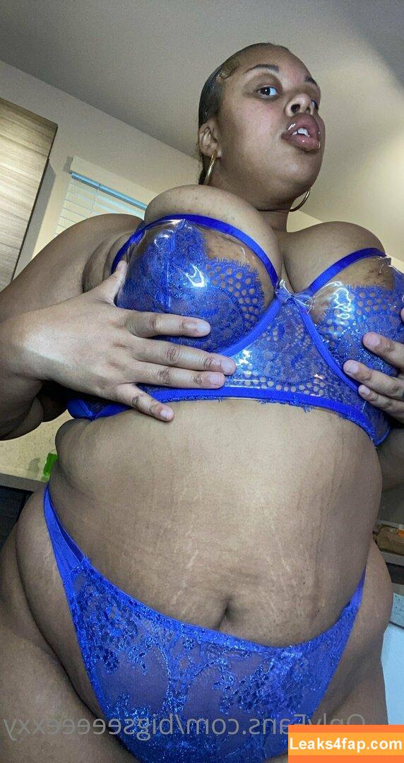 bigseeeeexxy / bigseeeeeexxy leaked photo photo #0070