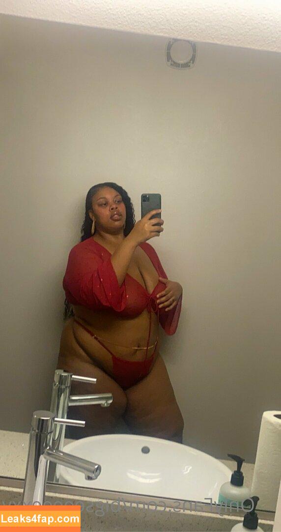 bigseeeeexxy / bigseeeeeexxy leaked photo photo #0095