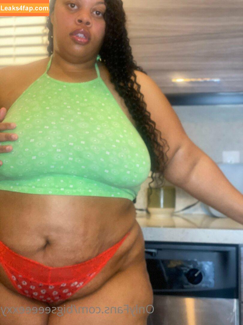 bigseeeeexxy / bigseeeeeexxy leaked photo photo #0099
