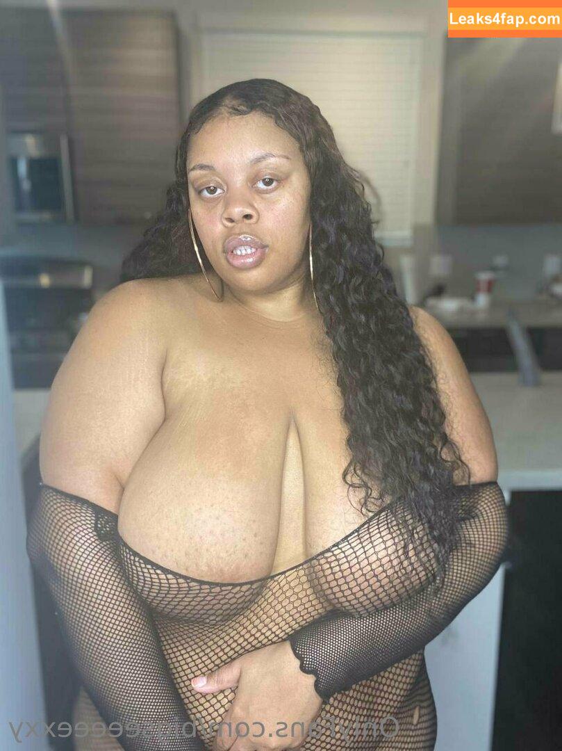 bigseeeeexxy / bigseeeeeexxy leaked photo photo #0192