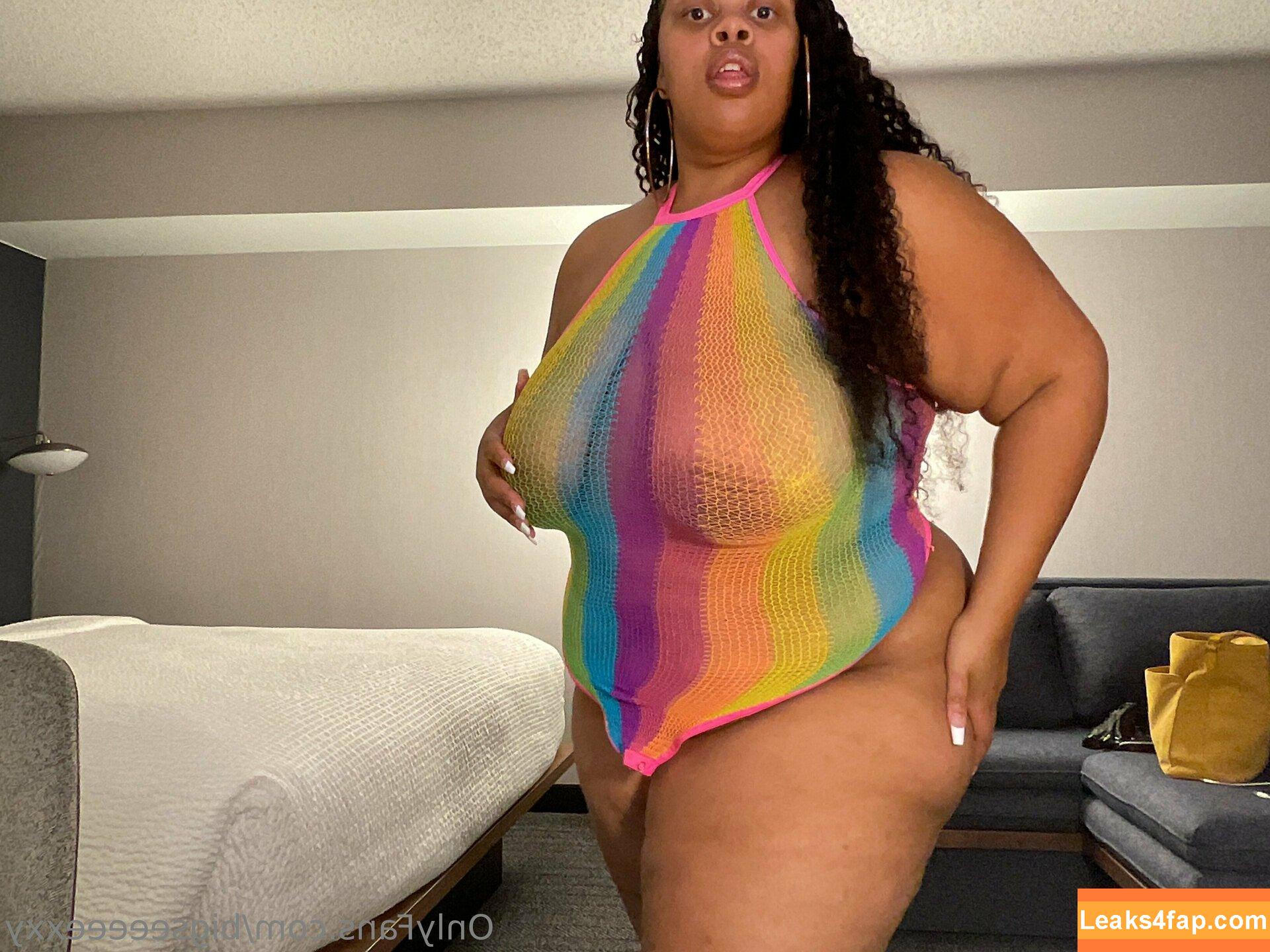 bigseeeeexxy / bigseeeeeexxy leaked photo photo #0204