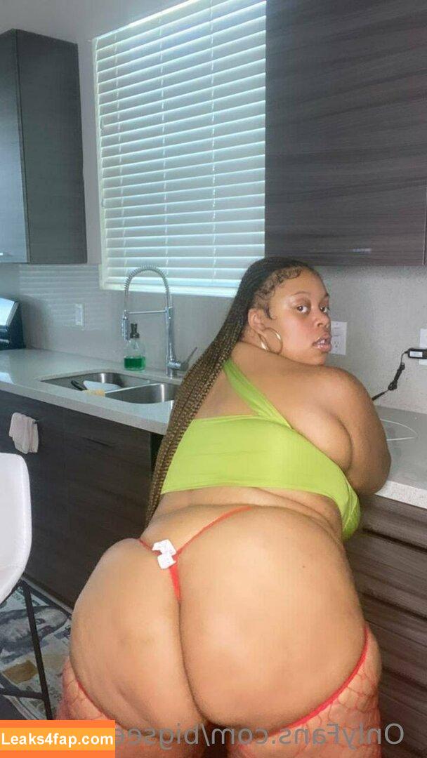 bigseeeeexxy / bigseeeeeexxy leaked photo photo #0229