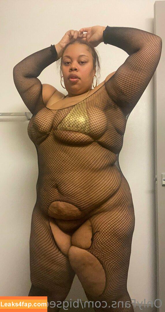 bigseeeeexxy / bigseeeeeexxy leaked photo photo #0234