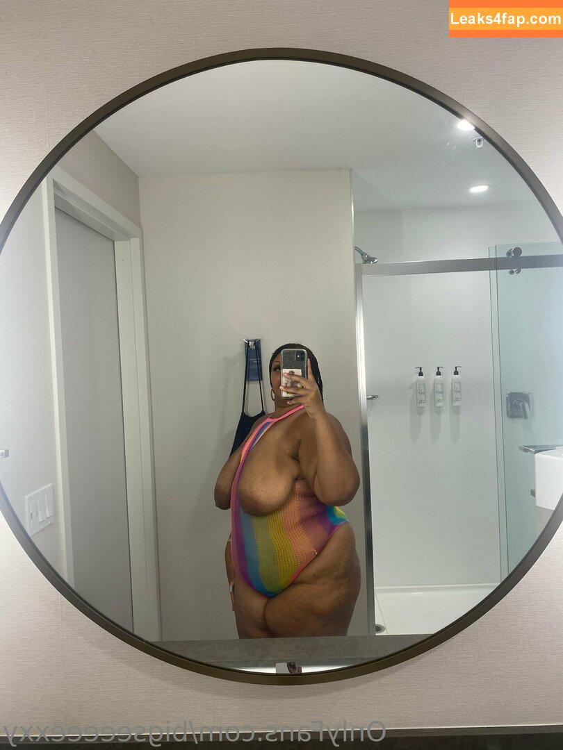 bigseeeeexxy / bigseeeeeexxy leaked photo photo #0247
