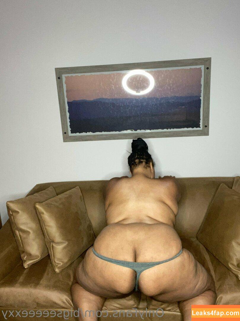 bigseeeeexxy / bigseeeeeexxy leaked photo photo #0265