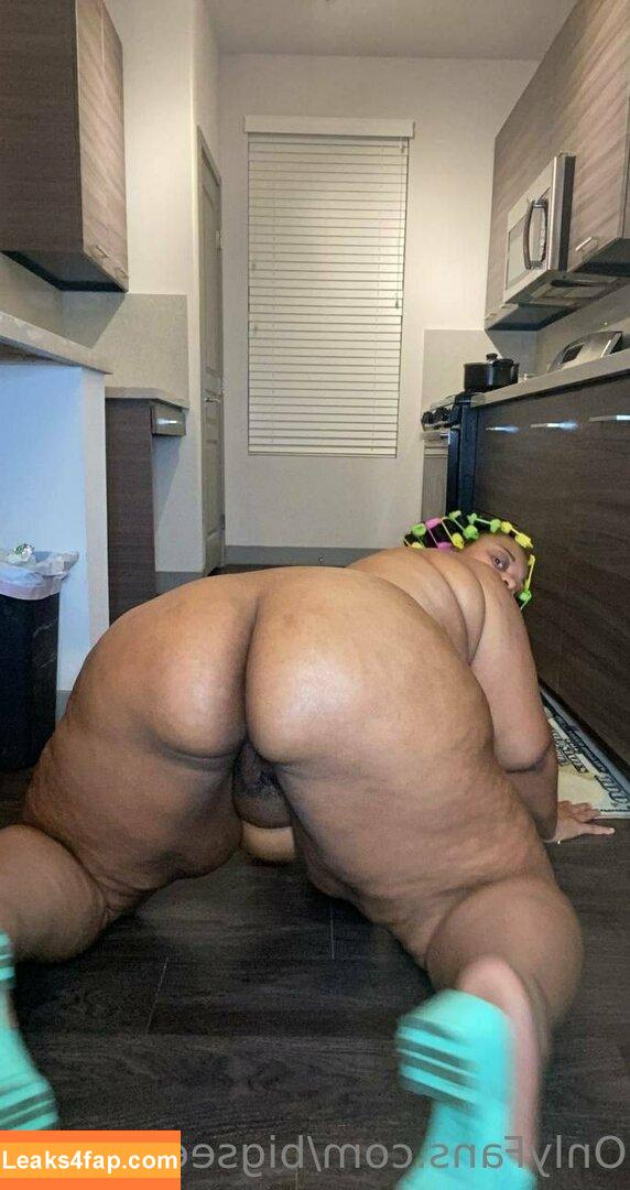 bigseeeeexxy / bigseeeeeexxy leaked photo photo #0284