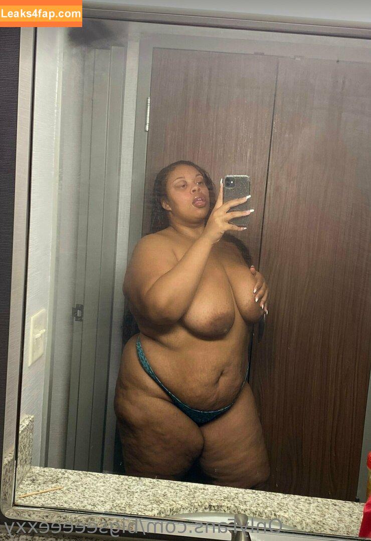 bigseeeeexxy / bigseeeeeexxy leaked photo photo #0290