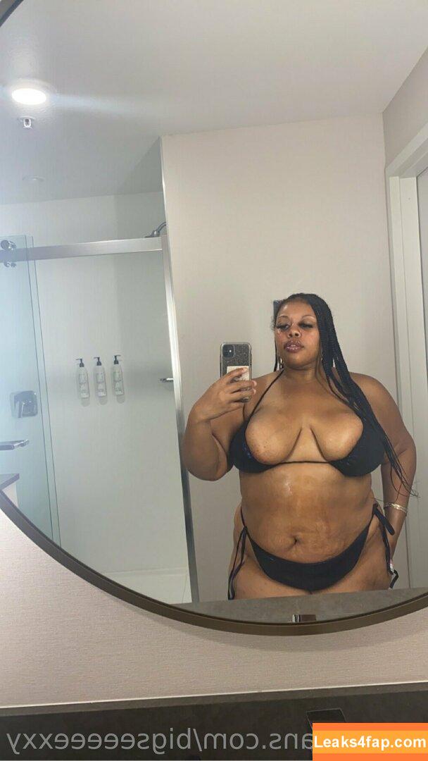 bigseeeeexxy / bigseeeeeexxy leaked photo photo #0300