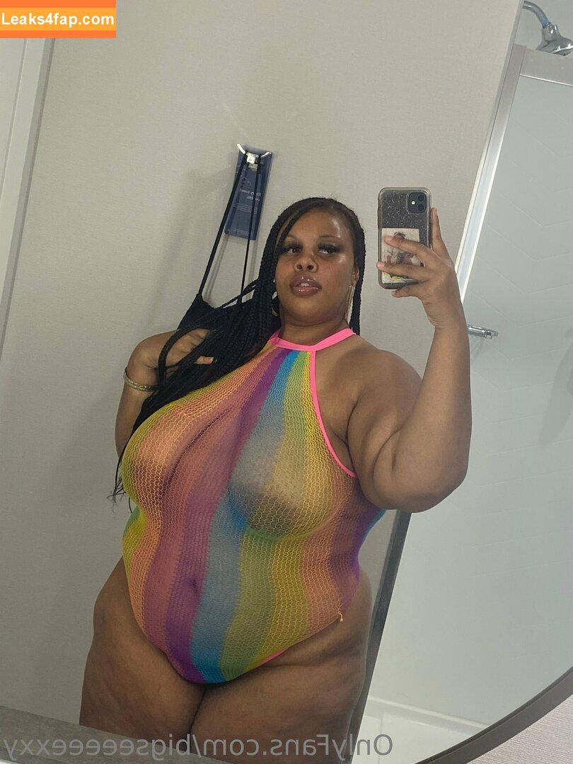 bigseeeeexxy / bigseeeeeexxy leaked photo photo #0325