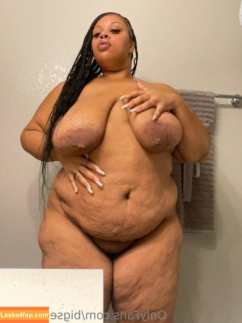 bigseeeeexxy / bigseeeeeexxy leaked photo photo #0381