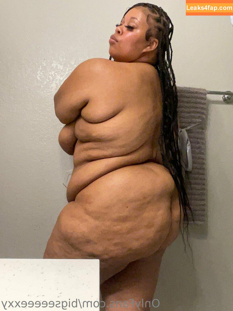 bigseeeeexxy / bigseeeeeexxy leaked photo photo #0467