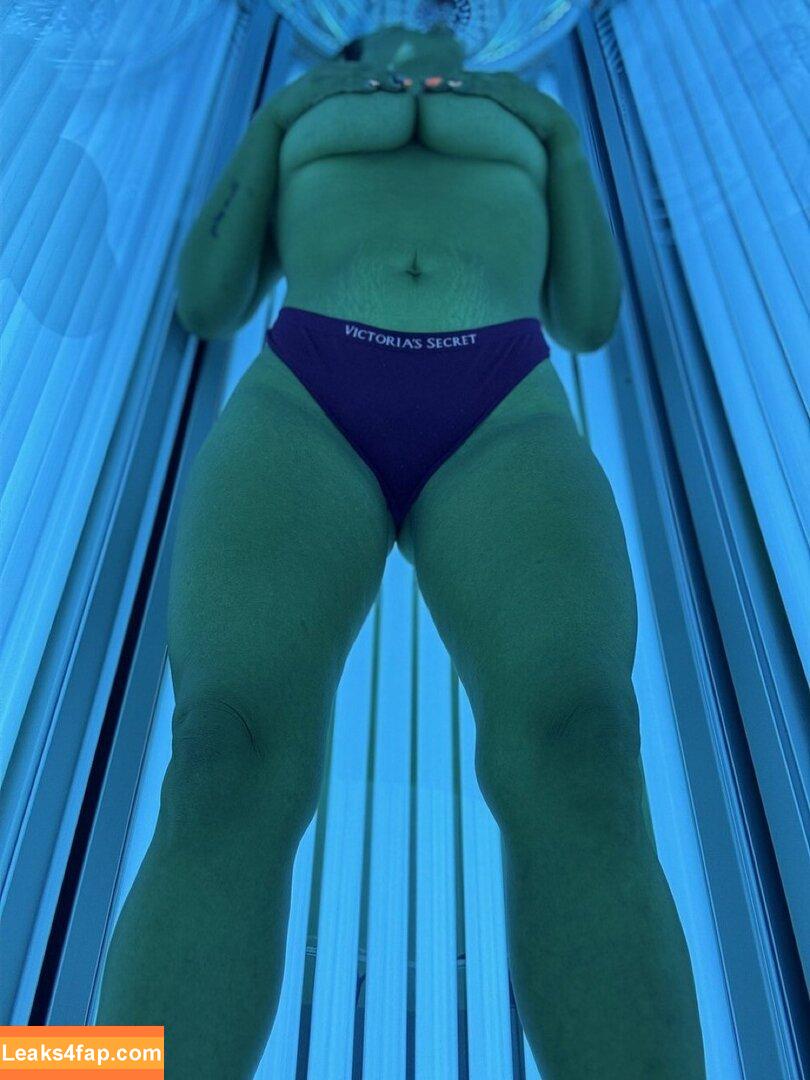 bigtitsmcgee612 / bigtmcgee612 leaked photo photo #0018