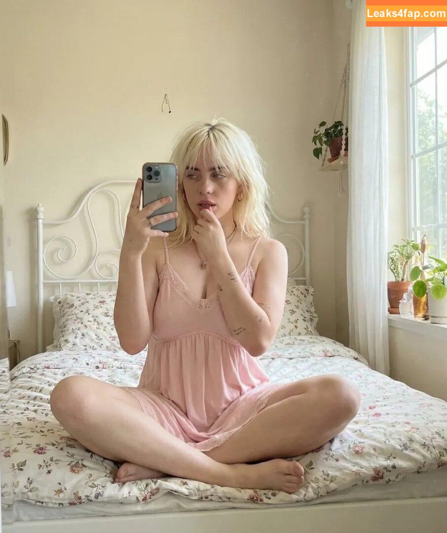Billie Eilish Fake / billeeilish / billieeilish leaked photo photo #0972