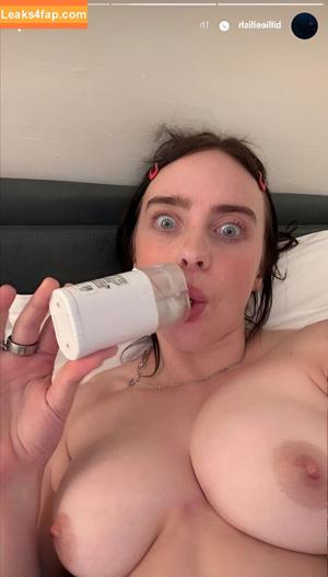 Billie Eilish Fake photo #1024