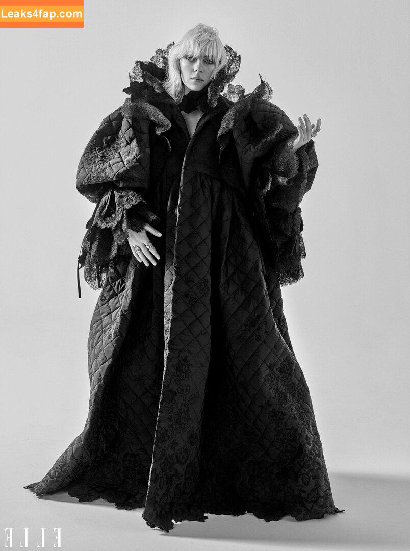 Billie Eilish / Fake / billeeilish / billieeilish leaked photo photo #0040