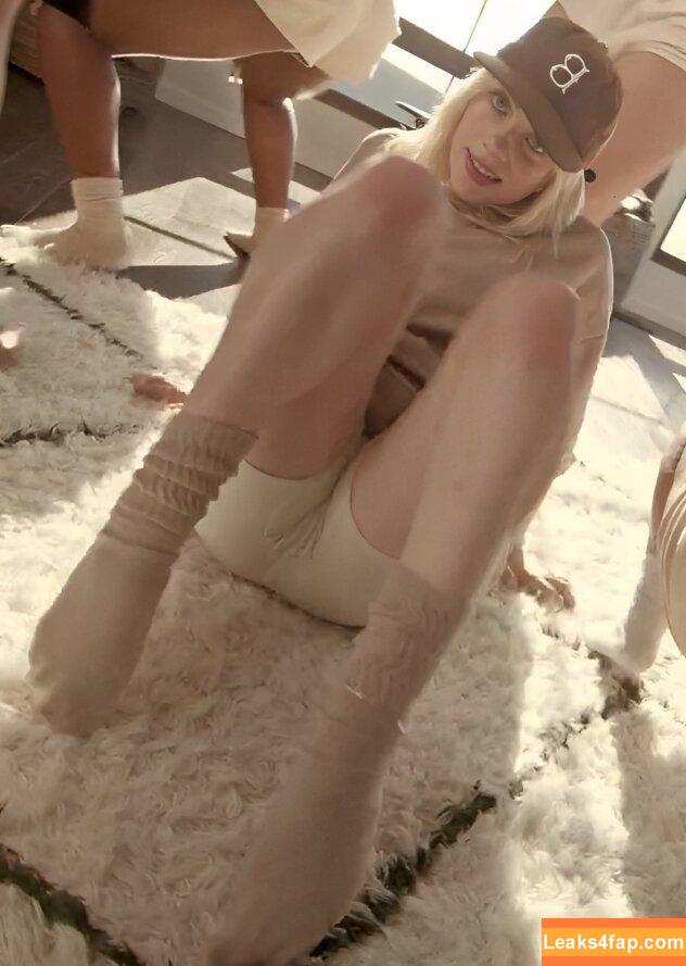 Billie Eilish / Fake / billeeilish / billieeilish leaked photo photo #0938