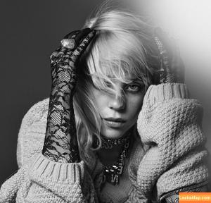 Billie Eilish photo #0045
