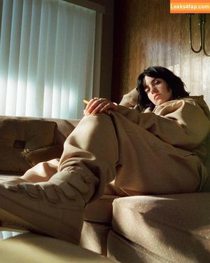 Billie Eilish photo #0086