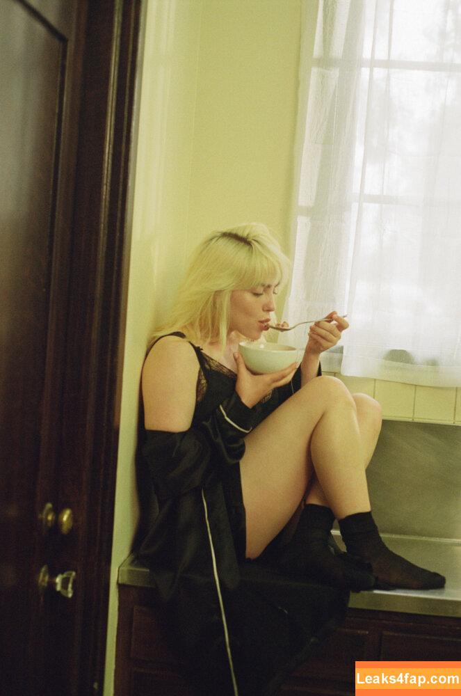Billie Eilish / Fake / billeeilish / billieeilish leaked photo photo #1068