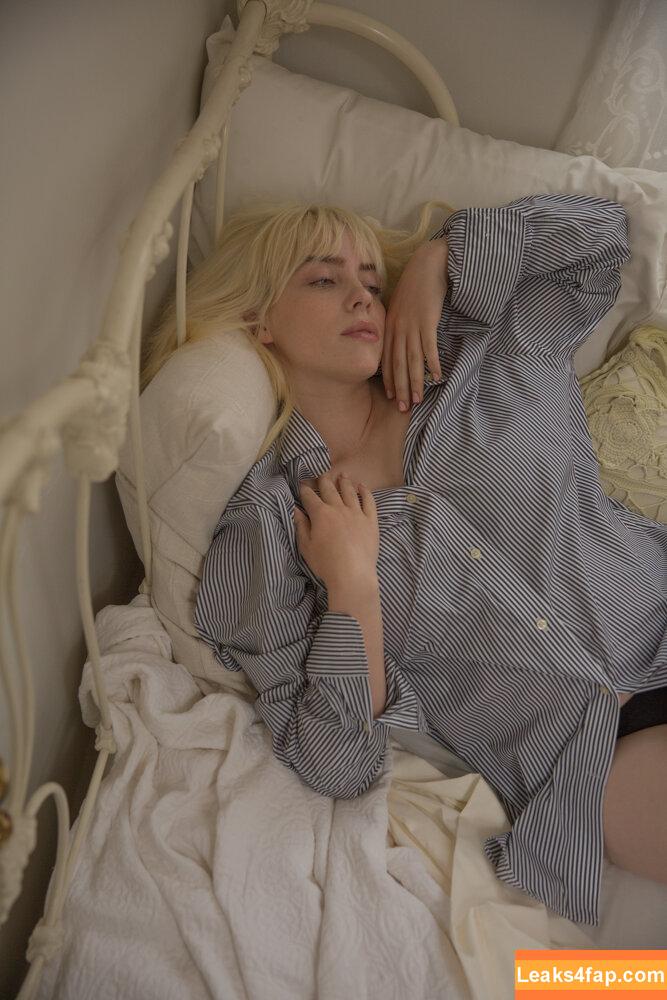 Billie Eilish / Fake / billeeilish / billieeilish leaked photo photo #1175