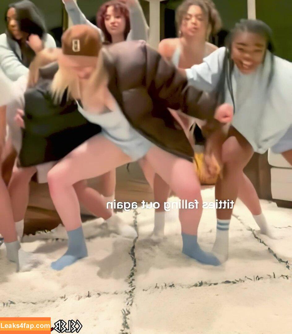 Billie Eilish / Fake / billeeilish / billieeilish leaked photo photo #1501