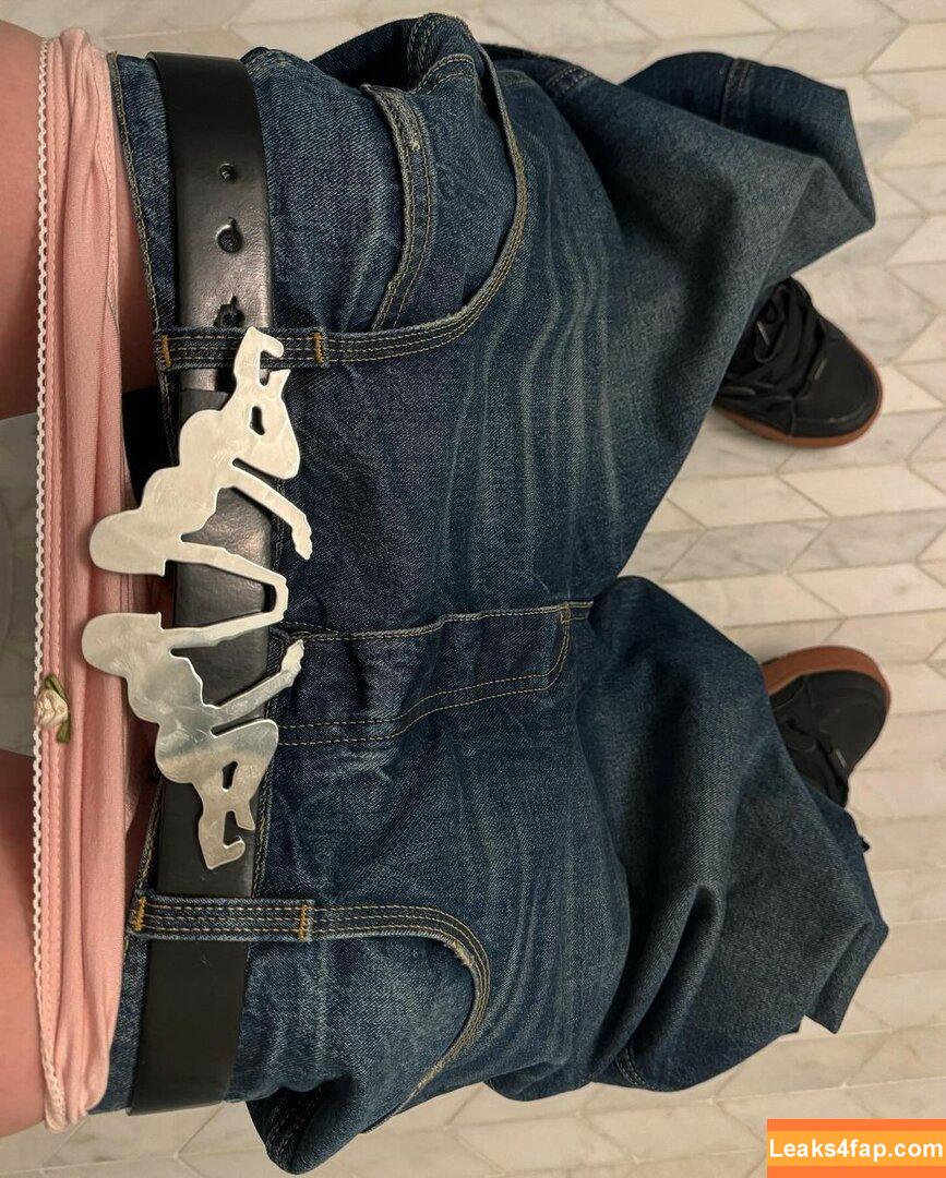 Billie Eilish / Fake / billeeilish / billieeilish leaked photo photo #1537