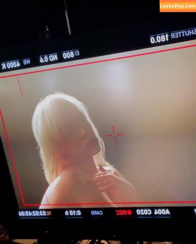 Billie Eilish / Fake / billeeilish / billieeilish leaked photo photo #1637