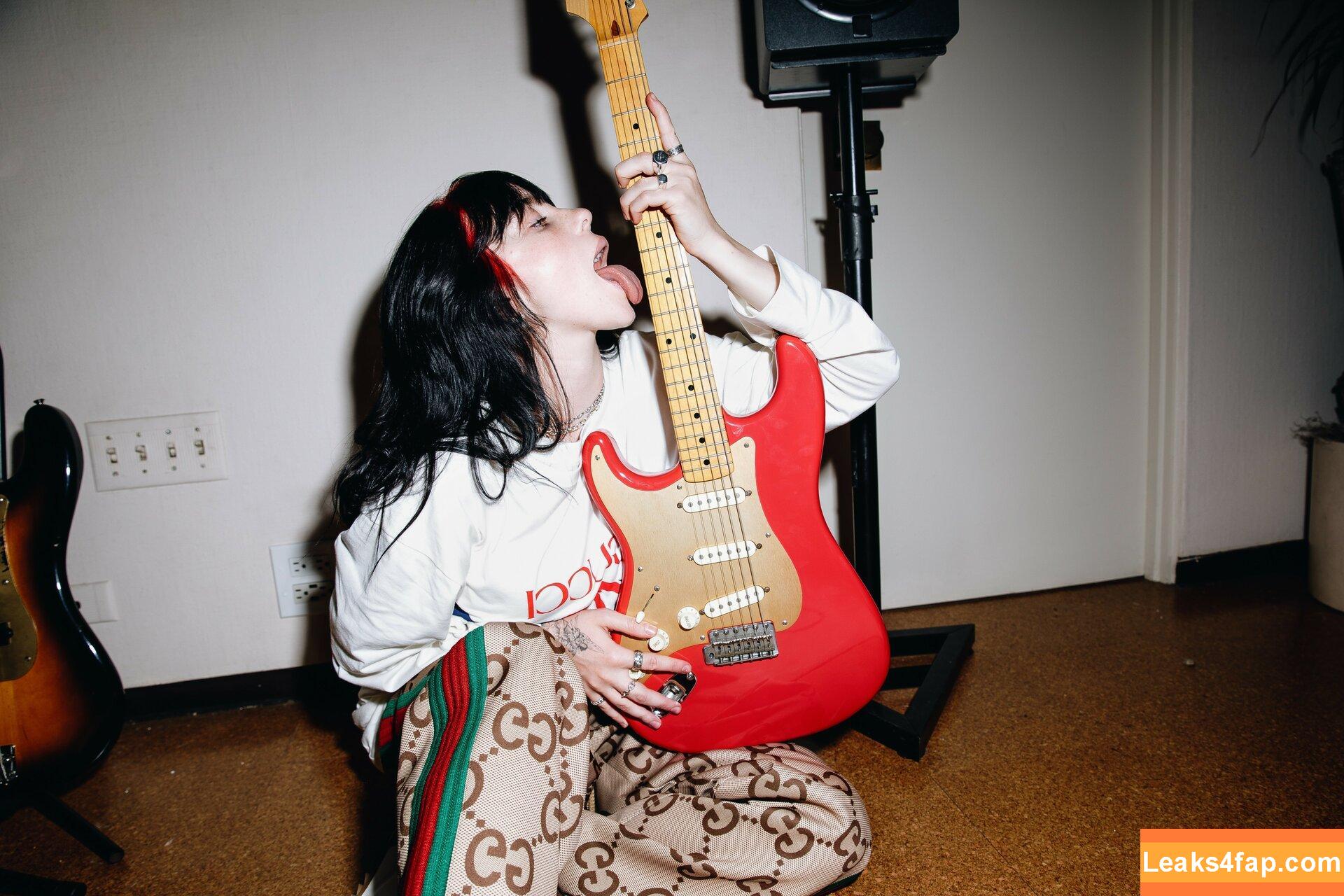 Billie Eilish / Fake / billeeilish / billieeilish leaked photo photo #1669