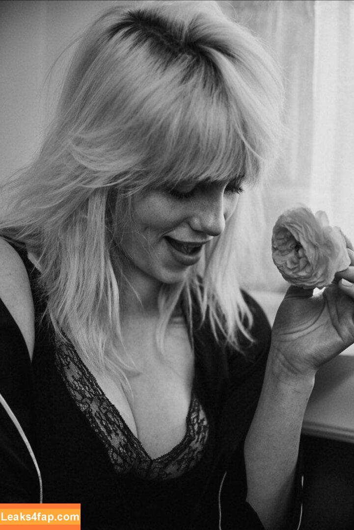 Billie Eilish / Fake / billeeilish / billieeilish leaked photo photo #1856