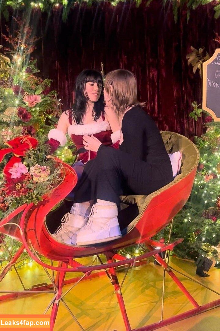 Billie Eilish / Fake / billeeilish / billieeilish leaked photo photo #1984