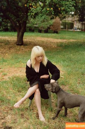 Billie Eilish photo #1065