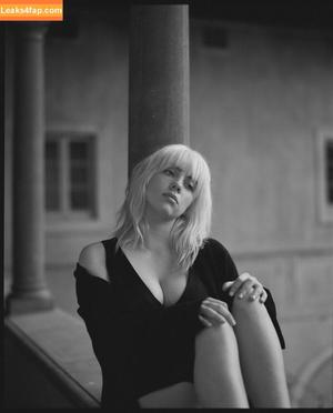 Billie Eilish photo #1087