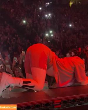 Billie Eilish photo #1933