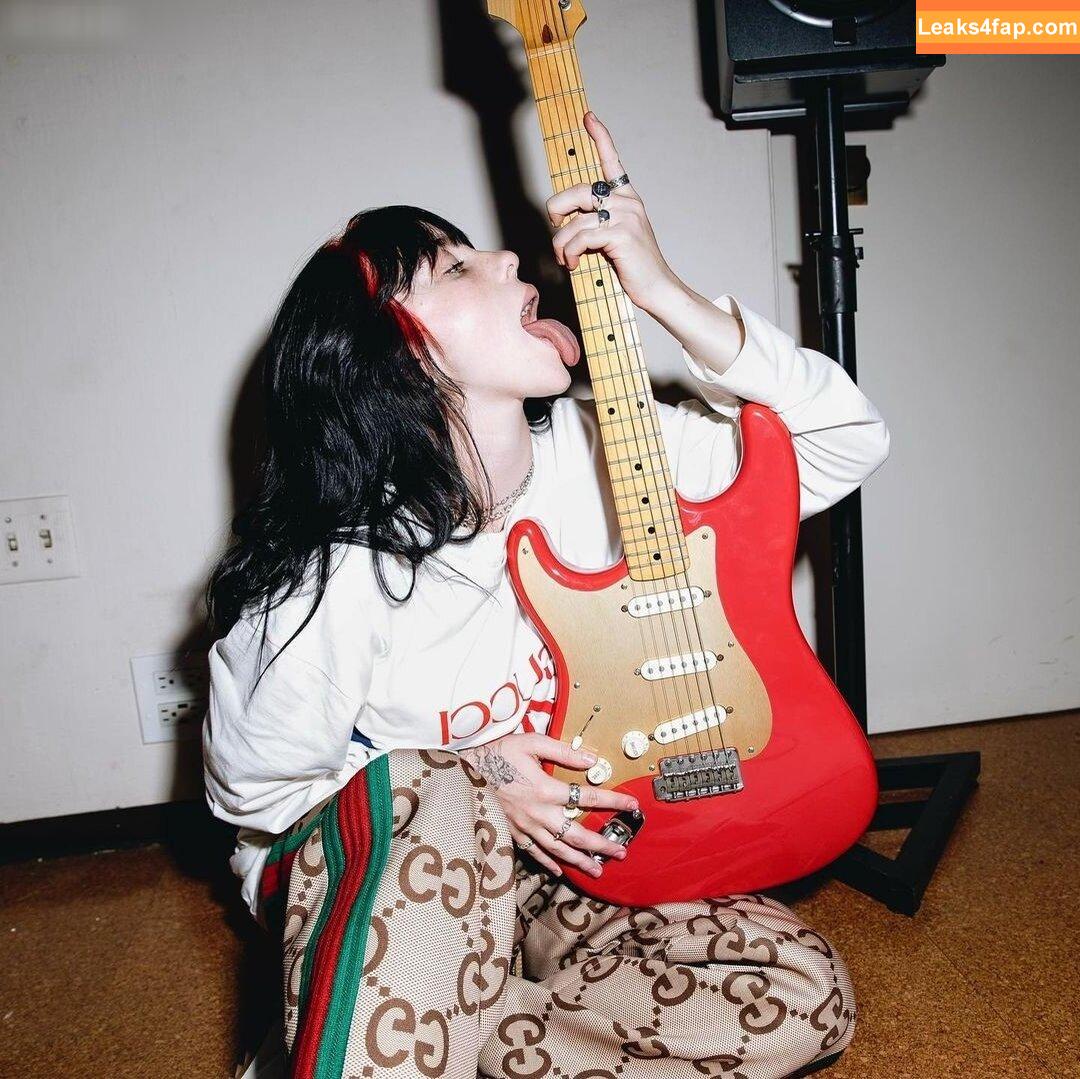 Billie Eilish / Fake / billeeilish / billieeilish leaked photo photo #2356