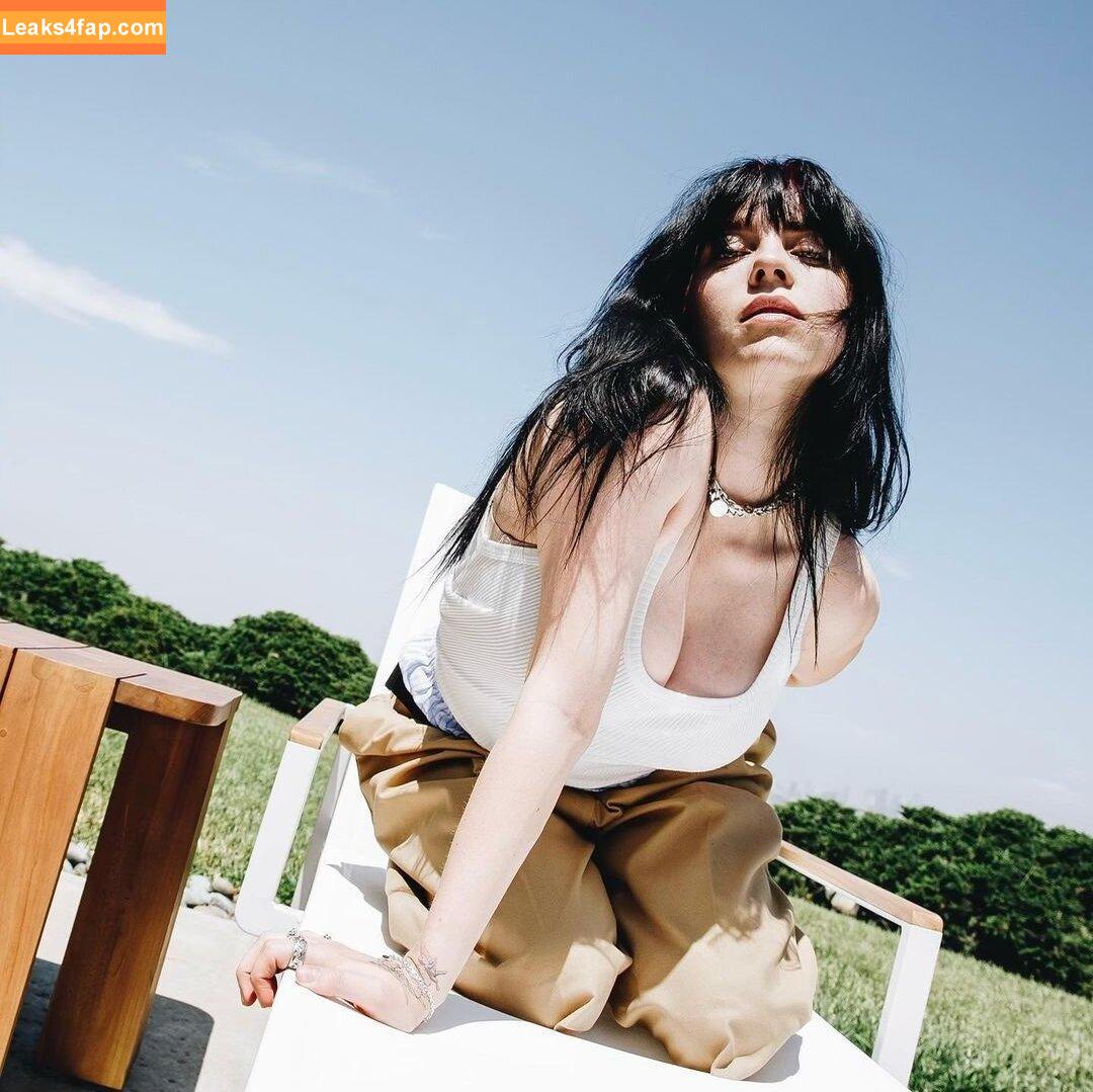 Billie Eilish / Fake / billeeilish / billieeilish leaked photo photo #2358